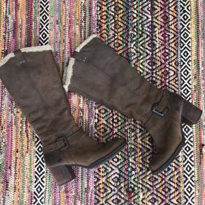 Born Dyed Shearling Leather Boots